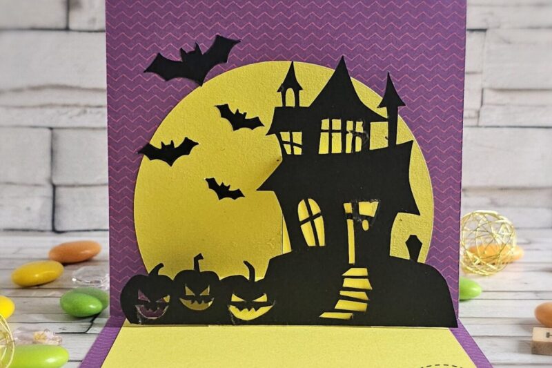 Cricut Halloween popup card