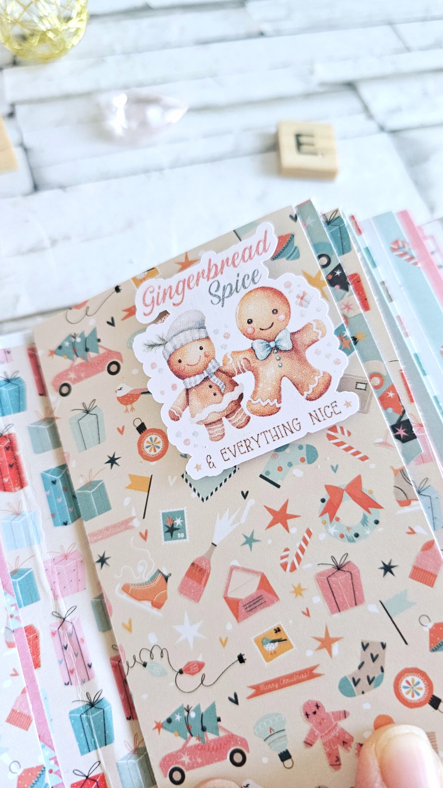 Stencil E Fustelle In Metallo Per Scrapbooking: Piccola Casa Da Taglio, Fai Da Creativo Per Album Decorativi